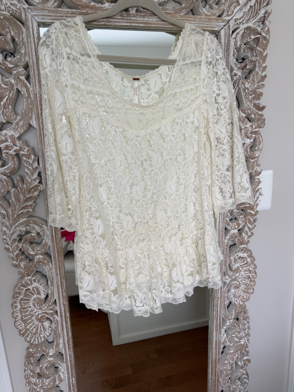 Lace Overlay Women's Top - Cream